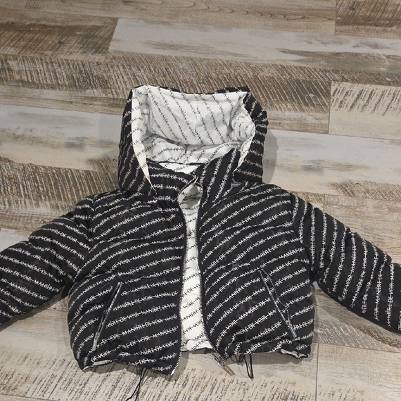 Maniere De Voir Reversible Monochrome Puffer Jacket - Picture 4 of 14